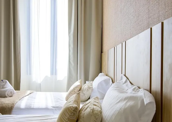 Jessicannes - Alba - Et Palais Des Festival A Pied كان