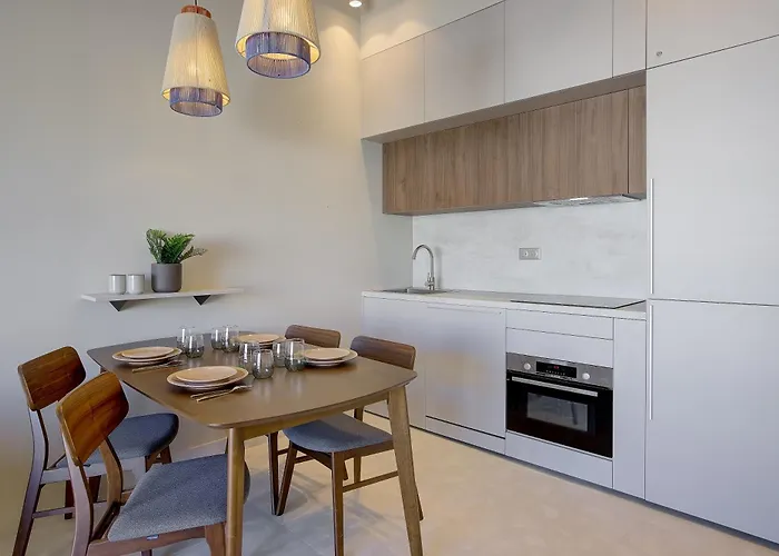 Jessicannes - Alba - Et Palais Des Festival A Pied * كان